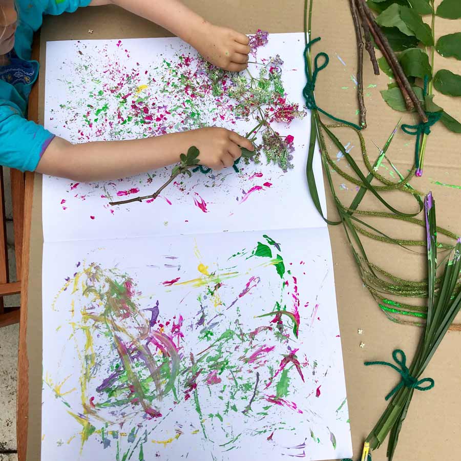 آموزش نقاشی کودک با استفاده از گیاهان