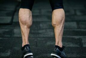 حرکات ورزشی برای چاق شدن ساق پا