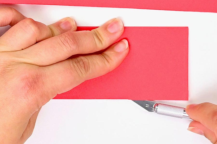 تا کردن کاغذ رنگی از وسط